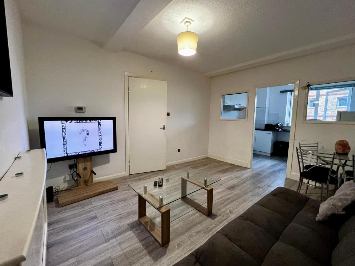 Lovely 2 Bedroom Apartment - Edinburgh City Centre Edimburgo Exterior foto
